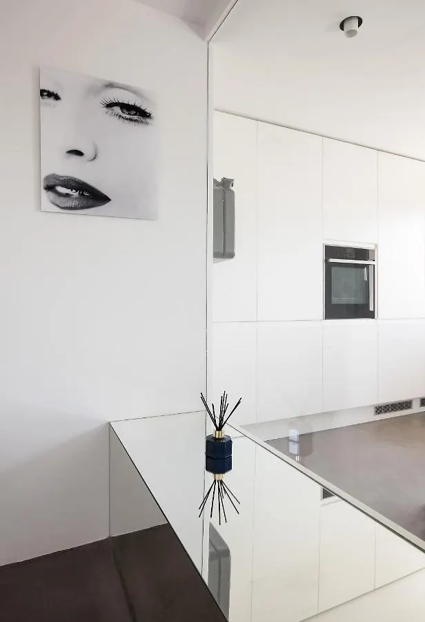 Sea Lovers Apartment الكوذيا